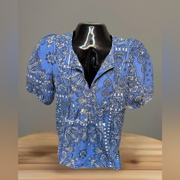 Loft Short Sleeve Blue White  Blouse Size Small - Picture 1 of 6